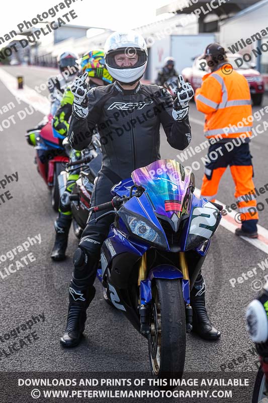 donington no limits trackday;donington park photographs;donington trackday photographs;no limits trackdays;peter wileman photography;trackday digital images;trackday photos